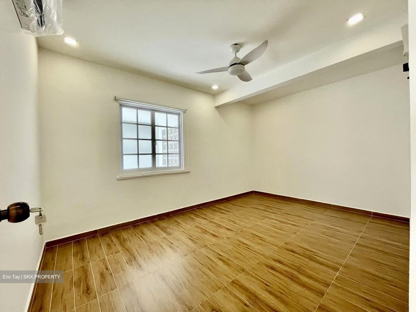 Jalan Sankam (D27), Semi-Detached #613062931